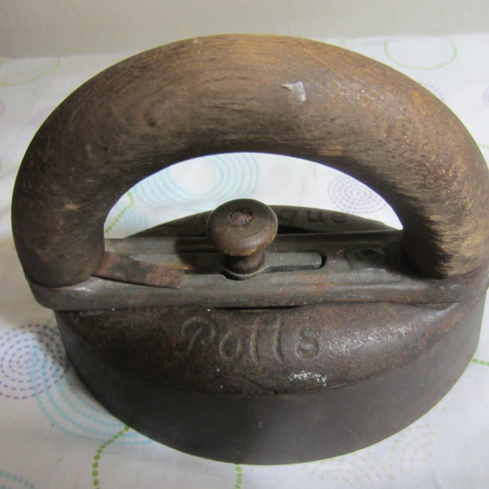 VINTAGE (RARE) DUBUQUE POTTS SADIRON